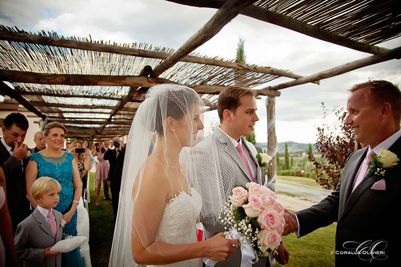 Wedding photographer in Volterra, Tuscany - Coralla Olivieiri Photographer